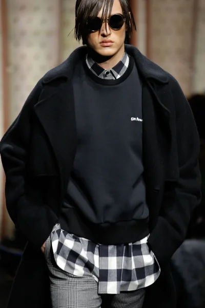 Look 47